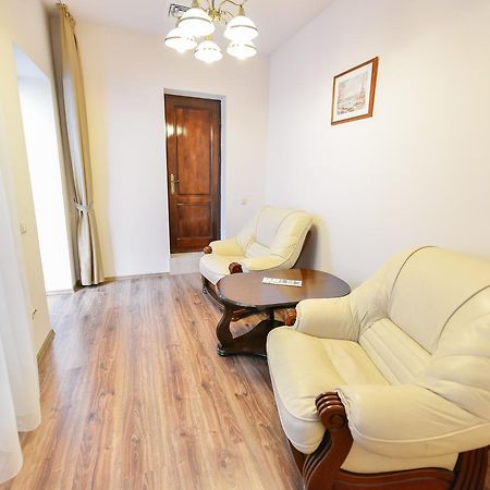 Le Petit Paris Hotel Cluj-Napoca Luaran gambar