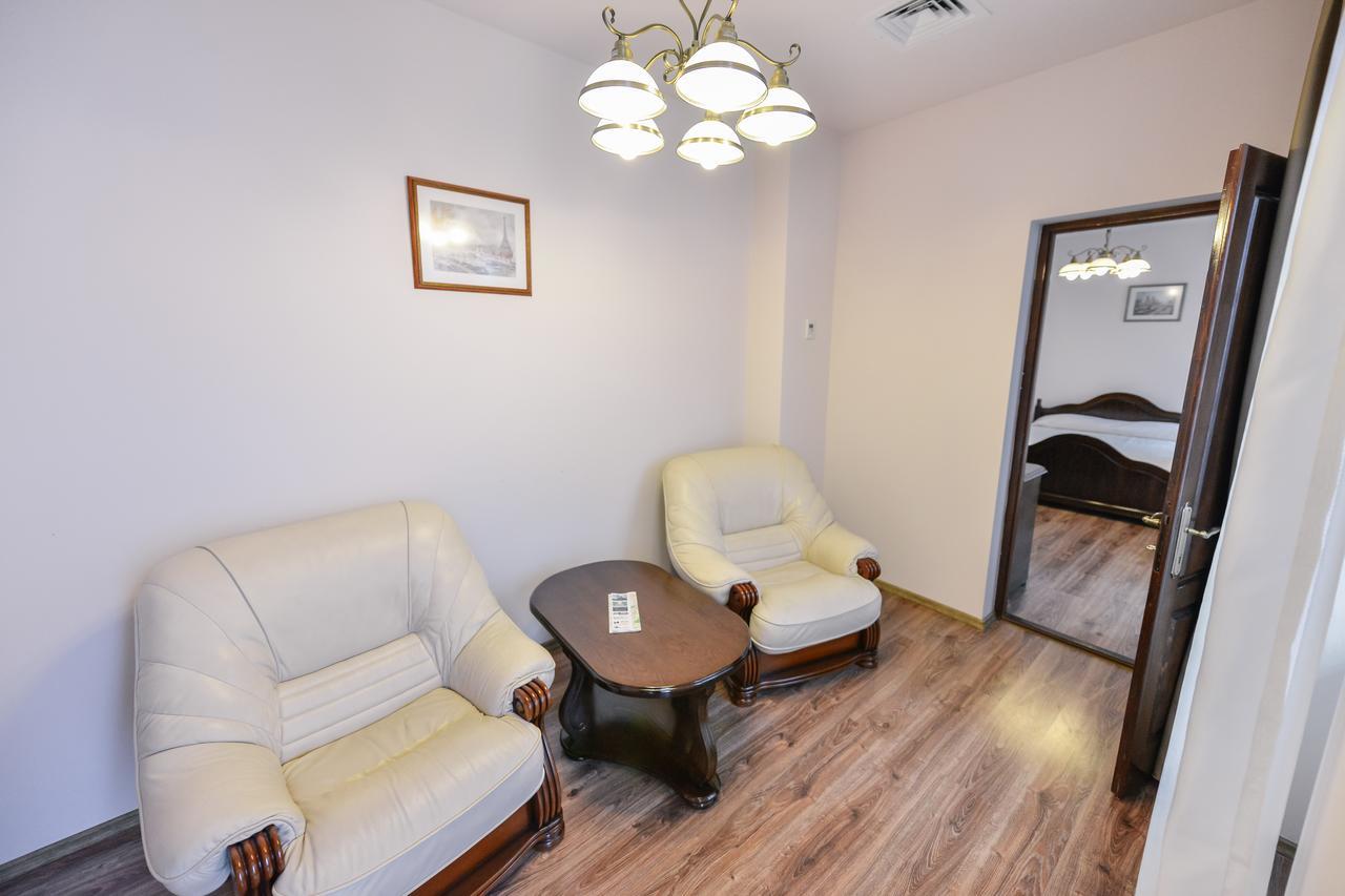 Le Petit Paris Hotel Cluj-Napoca Luaran gambar