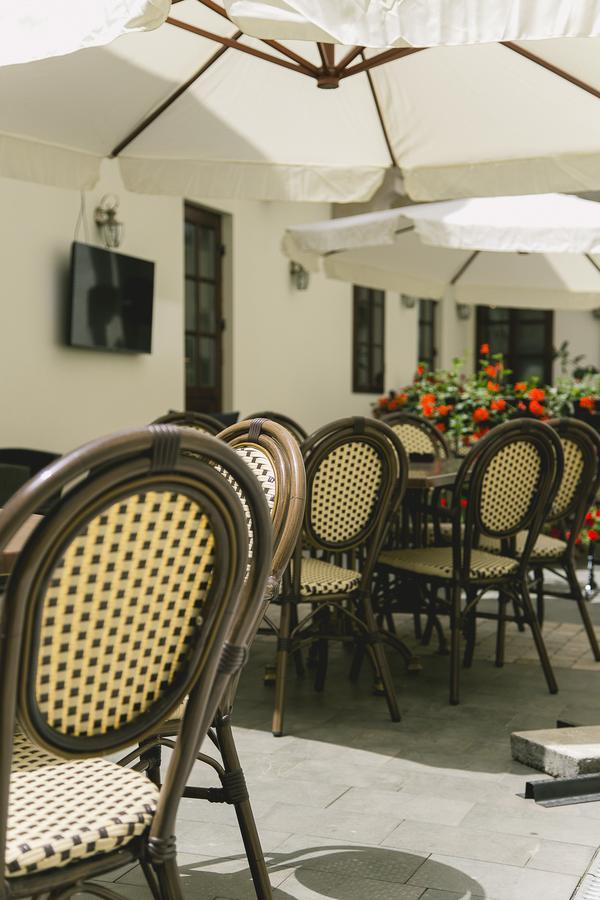 Le Petit Paris Hotel Cluj-Napoca Luaran gambar