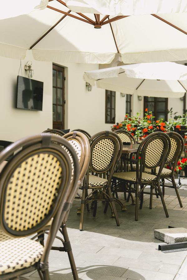 Le Petit Paris Hotel Cluj-Napoca Luaran gambar